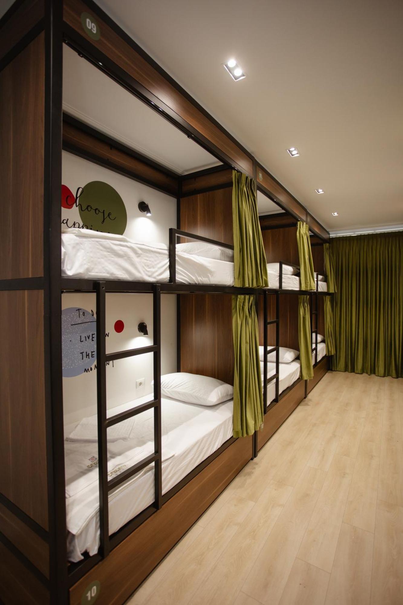 Corner Hostel Shkodër Екстериор снимка
