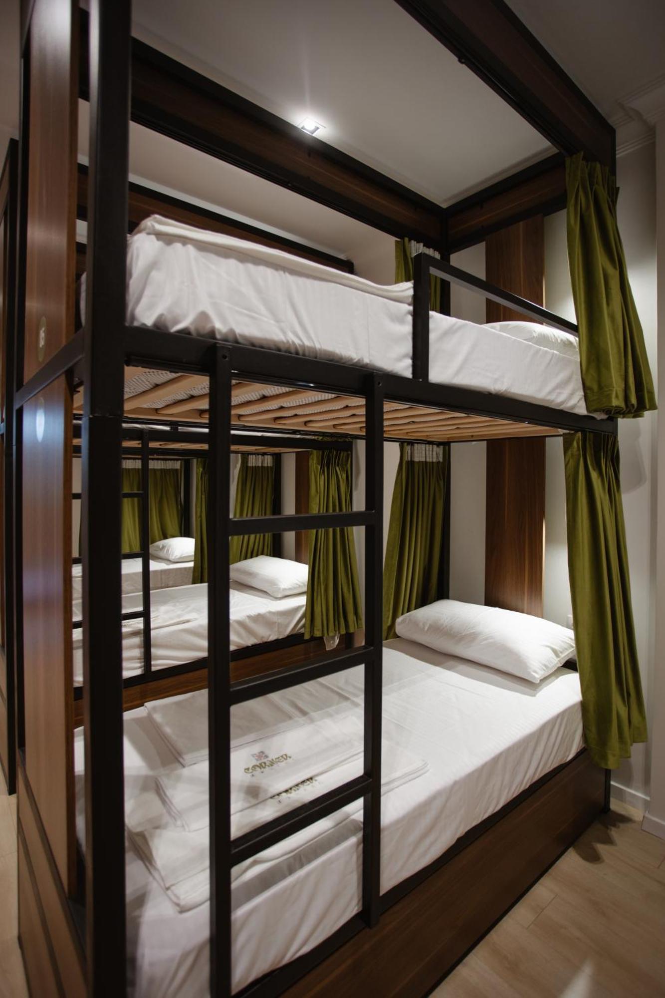 Corner Hostel Shkodër Екстериор снимка