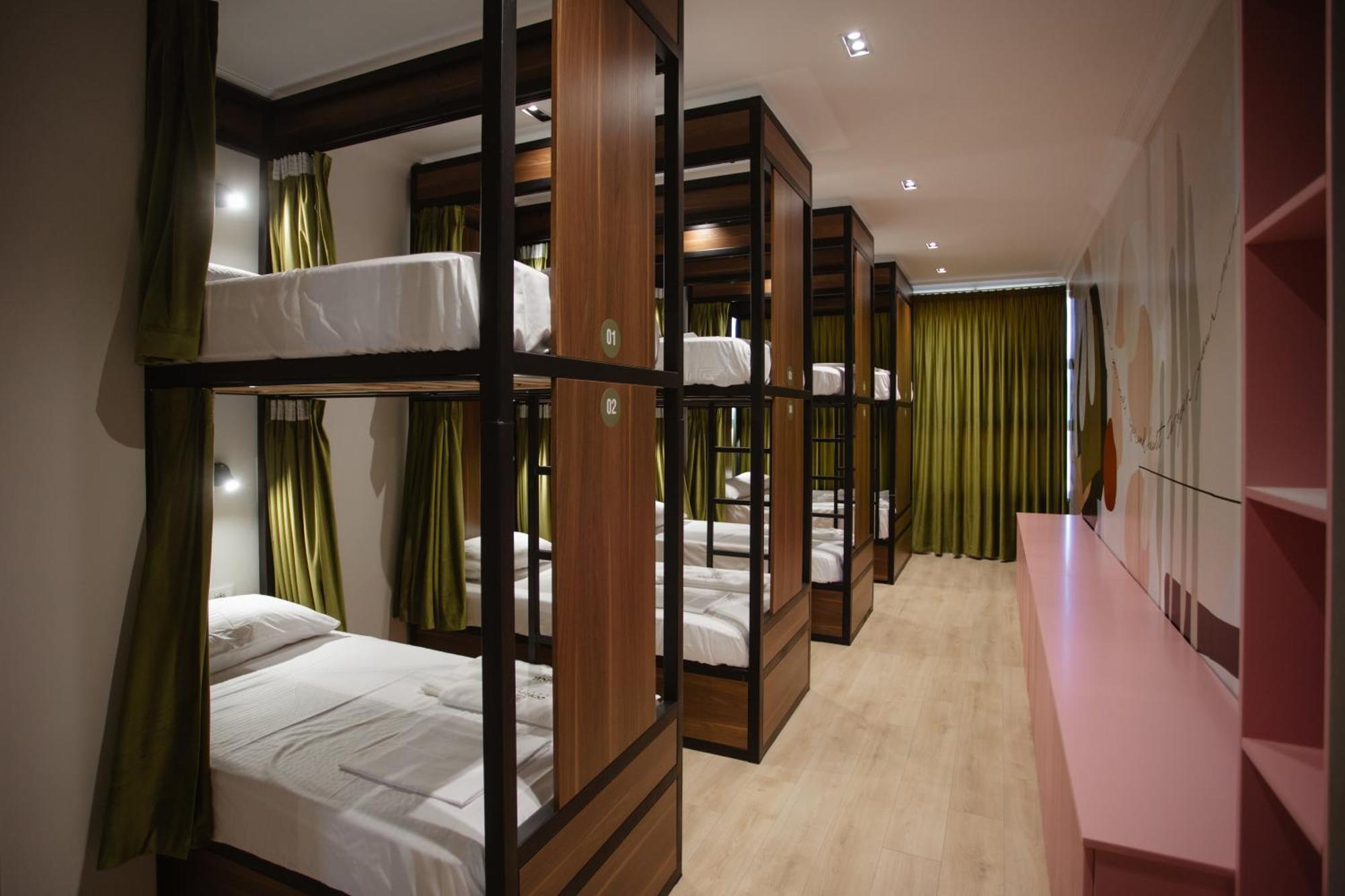 Corner Hostel Shkodër Екстериор снимка